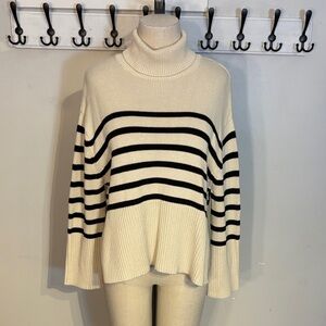 Gap Striped Cotton Turtleneck Sweater - Black and Cream size xs